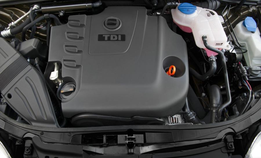  Seat Exeo 2.0 TDI with CVT Multitronic 2011 года  (фото 3 из 21)